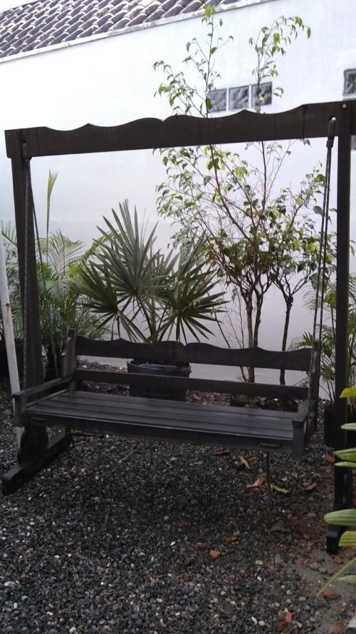 Balanço para Jardim Confeccionado em Madeira de Itaúba